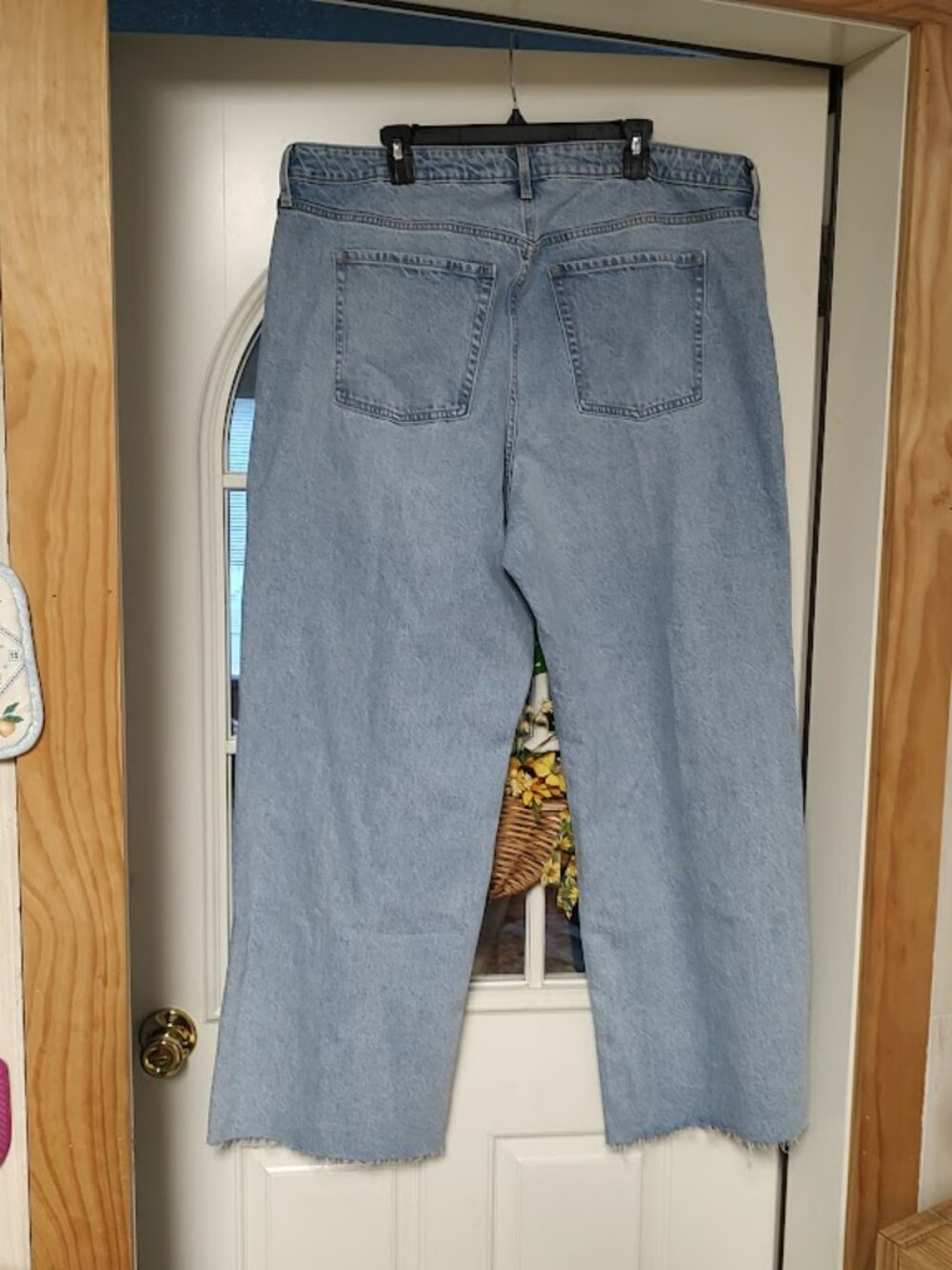 New Old Navy Extra High Rise Sky Hi Wide Leg Jeans Women's 20 - Picture 3 of 3